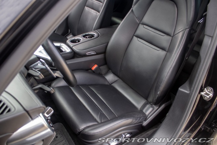Porsche Panamera 4 E-Hybrid 4x4 A/T 2018