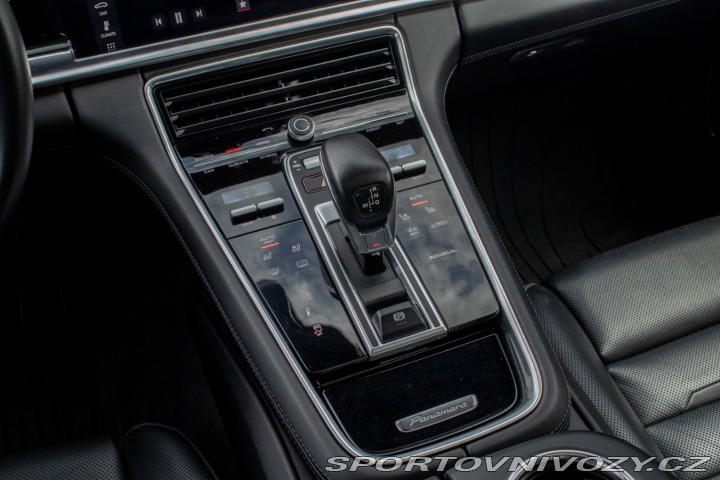 Porsche Panamera 4 E-Hybrid 4x4 A/T 2018