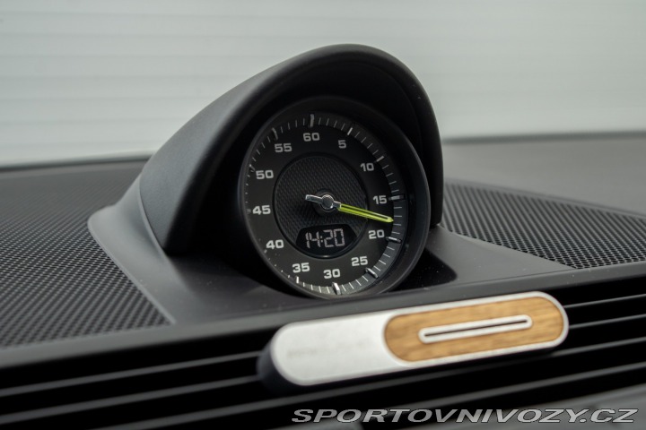 Porsche Panamera 4 E-Hybrid 4x4 A/T 2018