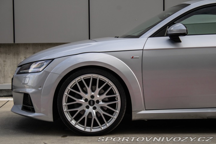 Audi TT Coupé 2.0 TFSI quattro S 2015