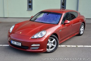 Porsche Panamera 4 2010