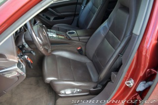 Porsche Panamera 4 2010