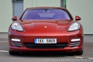 Porsche Panamera 4 2010