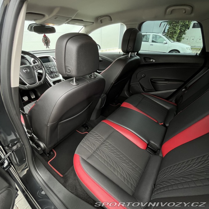 Opel Astra J ST Bi-turbo 2015