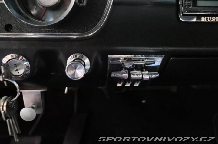 Ford Mustang 289 CI Fastback C-Code 1965
