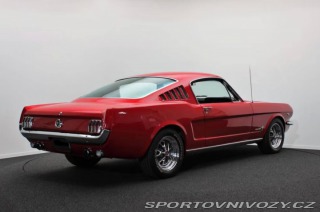 Ford Mustang 289 CI Fastback C-Code 1965