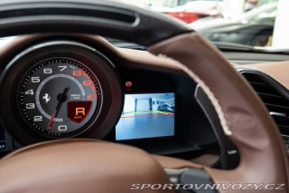 Ferrari 488  2019