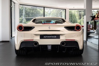 Ferrari 488  2019