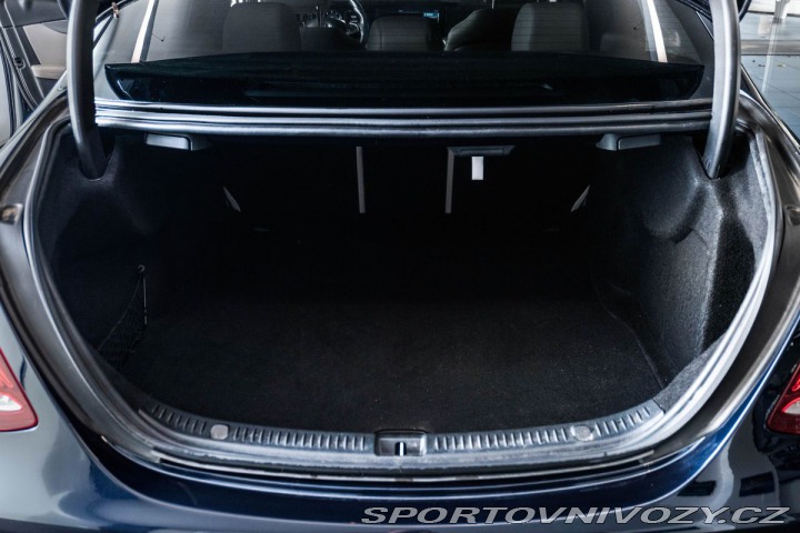 Mercedes-Benz E 350d AMG/Multibeam/Burmes 1800