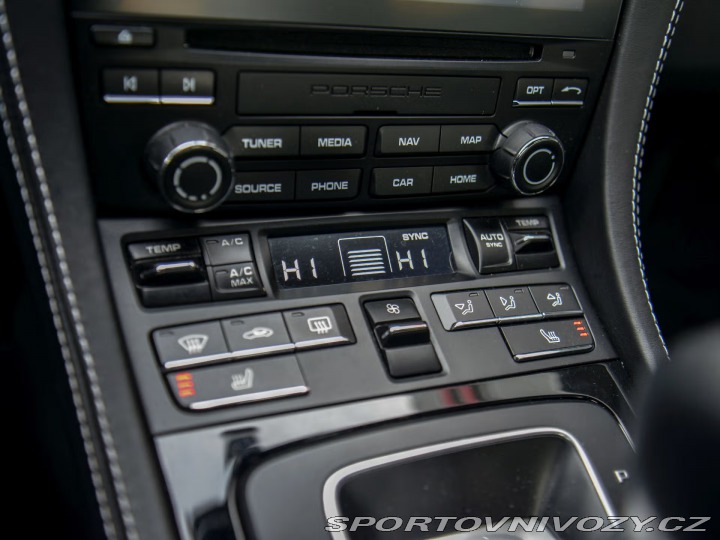 Porsche Cayman 718 2019