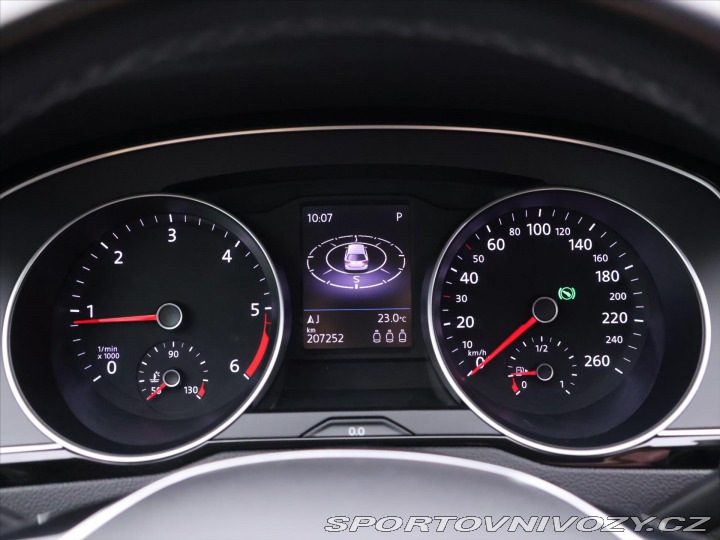 Volkswagen Ostatní modely Passat 2,0 TDI 176kW DSG 4M High 2015