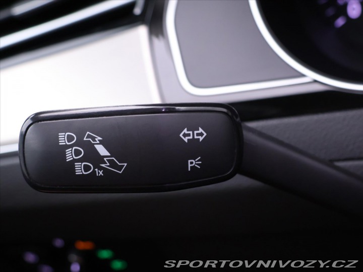 Volkswagen Ostatní modely Passat 2,0 TDI 176kW DSG 4M High 2015
