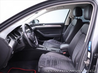 Volkswagen Ostatní modely Passat 2,0 TDI 176kW DSG 4M High 2015