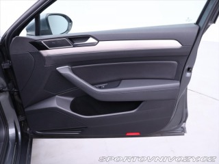 Volkswagen Ostatní modely Passat 2,0 TDI 176kW DSG 4M High 2015