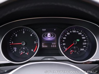 Volkswagen Ostatní modely Passat 2,0 TDI 176kW DSG 4M High 2015