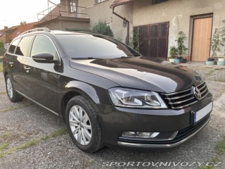 Volkswagen Ostatní modely Passat 2,0   TDi, 2 sady kol, 20 2012