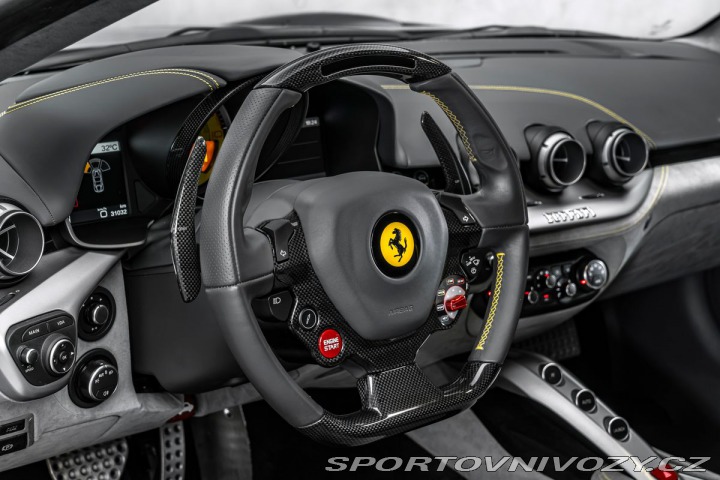 Ferrari F12berlinetta 6.3 V12 (PA7) 2015