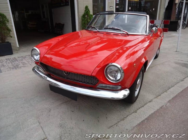 Fiat 124 Spider 1.6 Sport Spider BS1 1972