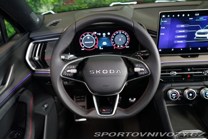 Škoda Kodiaq RS RS*7-MÍST*CANTON*DCC+*MAT 2025