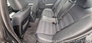 BMW 3 E90 330i 2005