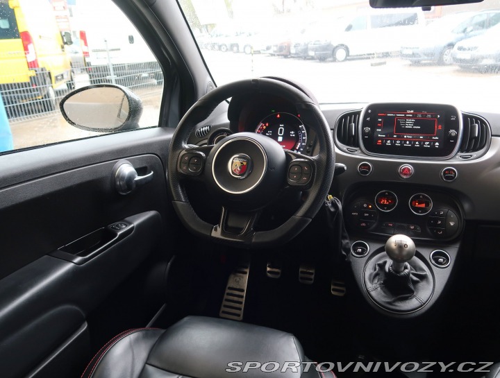 Abarth 695 XSR Yamaha 1.4 T 2018