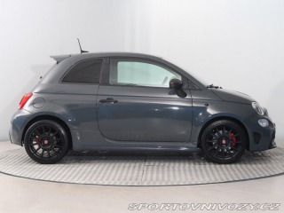 Abarth 695 XSR Yamaha 1.4 T 2018