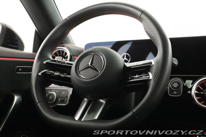 Mercedes-Benz CLA AMG 200 2024