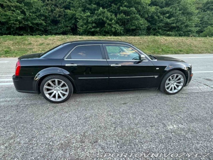 Chrysler Ostatní modely 300C 6,1 HEMI SRT8 2007