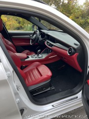 Alfa Romeo Stelvio  2020