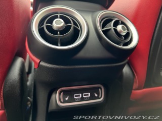 Alfa Romeo Stelvio  2020