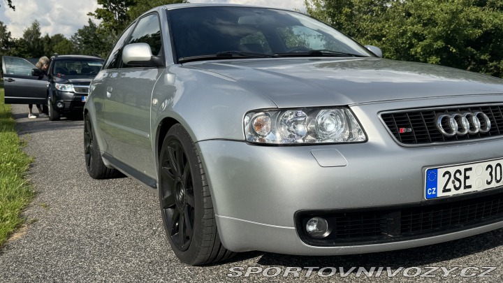 Audi S3  2000