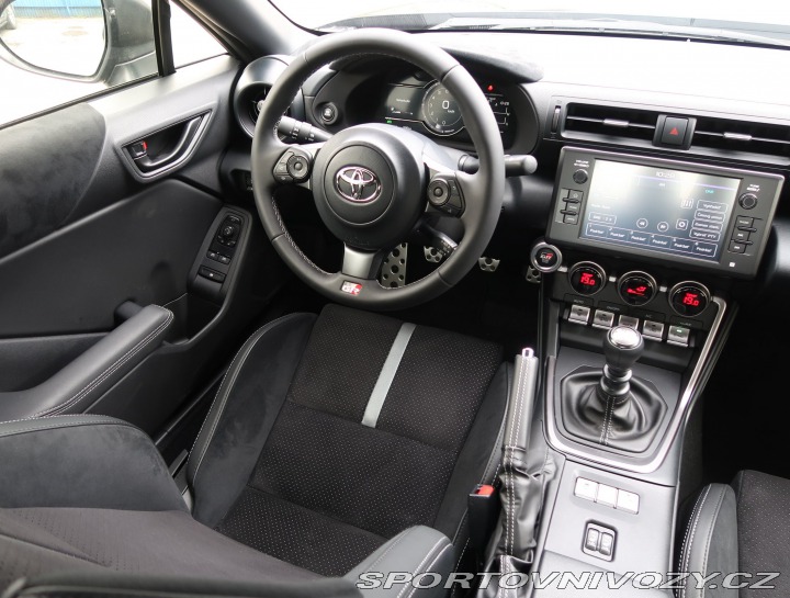 Toyota GR86 2.4 Boxer 2025