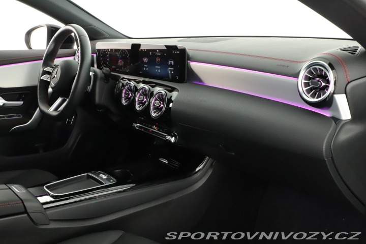 Mercedes-Benz CLA AMG 180 2024