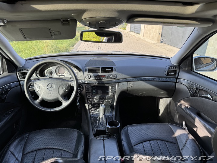 Mercedes-Benz E 55 AMG 2004