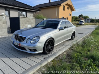 Mercedes-Benz E 55 AMG 2004