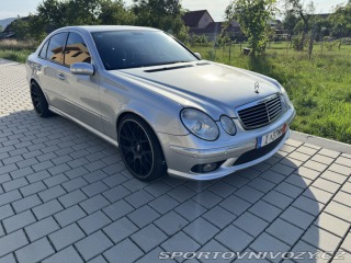 Mercedes-Benz E 55 AMG 2004