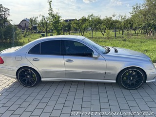 Mercedes-Benz E 55 AMG 2004