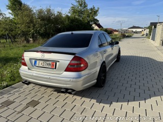 Mercedes-Benz E 55 AMG 2004