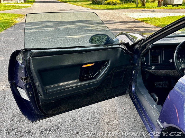 Chevrolet Corvette C4 1983