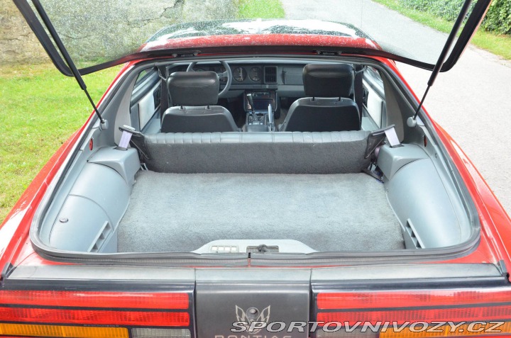 Pontiac Firebird 1989