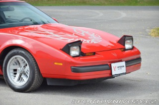 Pontiac Firebird  1989