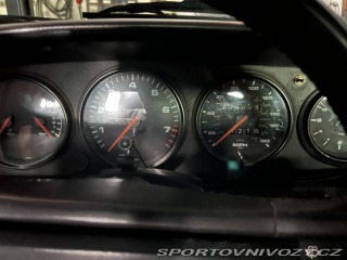 Porsche 911 964 3.6 Carrera 4 1989