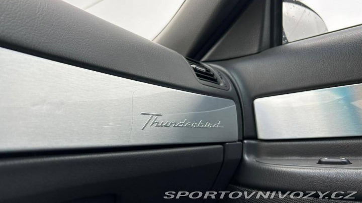 Ford Ostatní modely Thunderbird 4.0 V8 2002