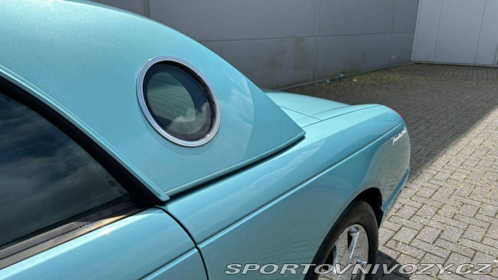 Ford Ostatní modely Thunderbird 4.0 V8 2002