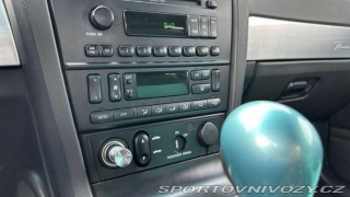 Ford Ostatní modely Thunderbird 4.0 V8 2002
