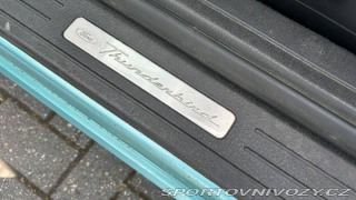 Ford Ostatní modely Thunderbird 4.0 V8 2002