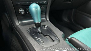 Ford Ostatní modely Thunderbird 4.0 V8 2002