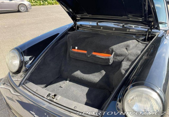 Porsche 911 3.6 Carrera 2 1991
