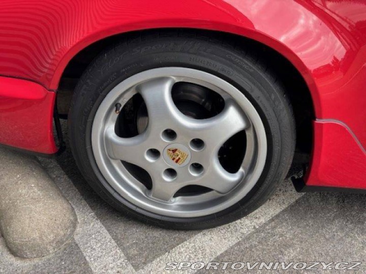 Porsche 911 Carrera 4 1989