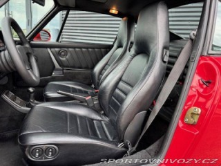 Porsche 911 Carrera 4 1989